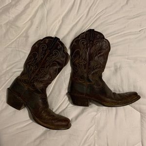 Womens cowboy/cowgirl boots